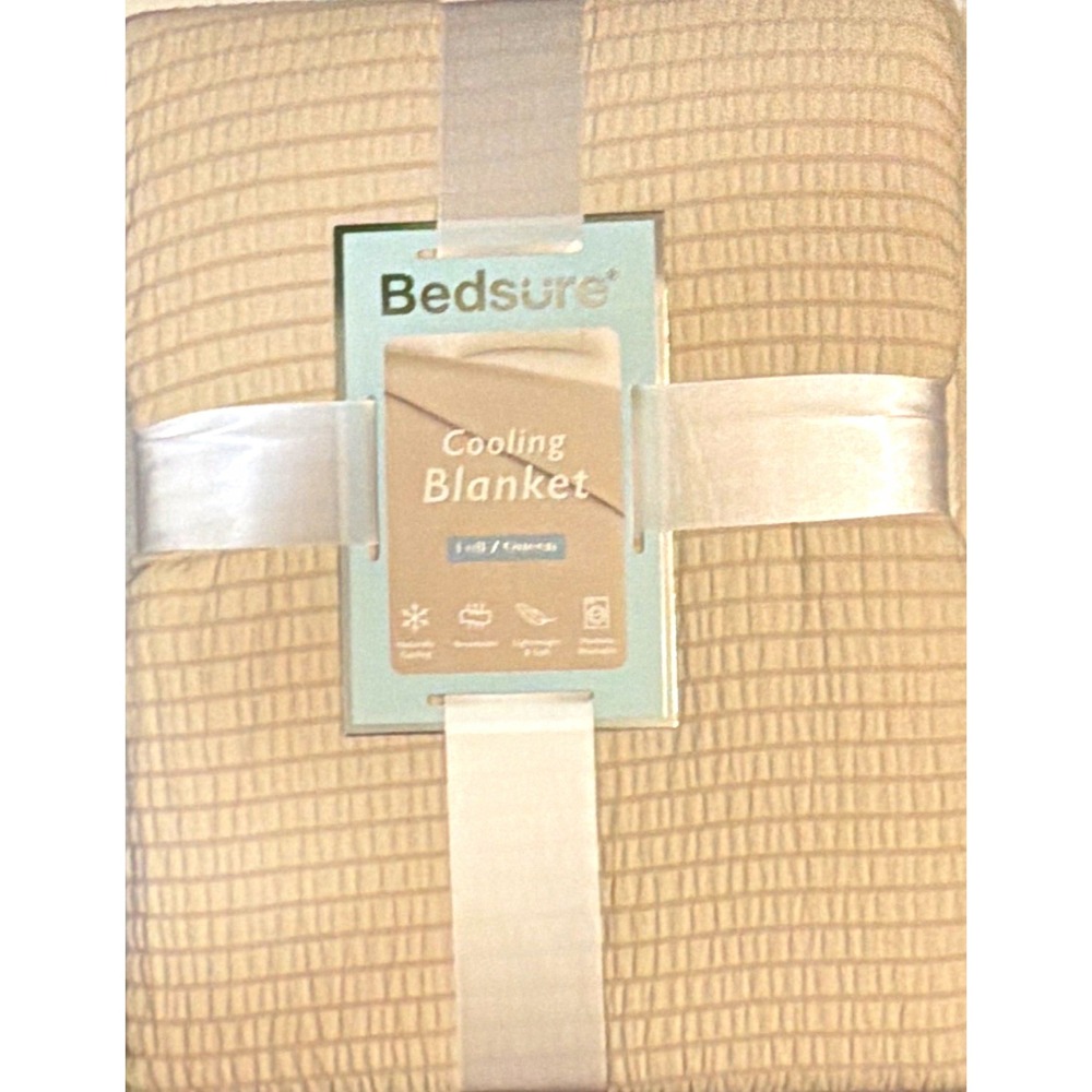 Bedsure Cooling Breathable Lightweight Blanket - Full/Queen in Beige 90"x90"